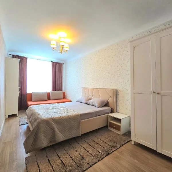 CENTRAL city 2 bedrooms apt, hotel en Chişinău