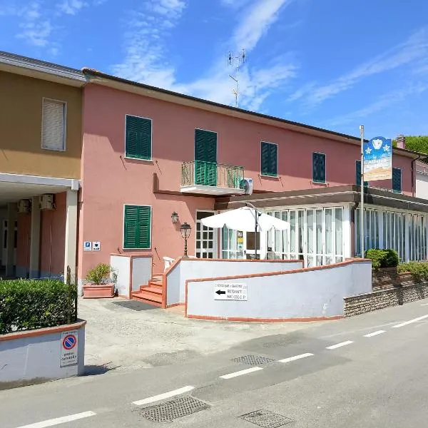 Viesnīca Albergo La Maria pilsētā Fiumaretta di Ameglia