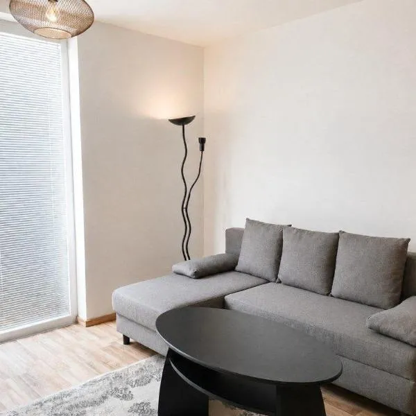 Family Comfort Apartment, hotel u gradu 'Železničná Stanica Petržalka'