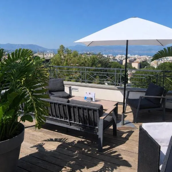 Best Western Hôtel Journel Antibes Juan-les-Pins, hotel di Antibes