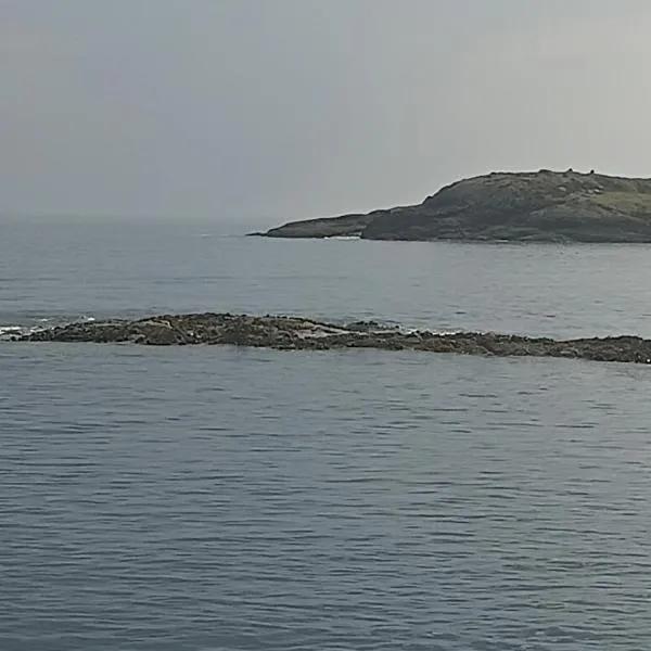 Sea breeze house, hotel sa Dog Island
