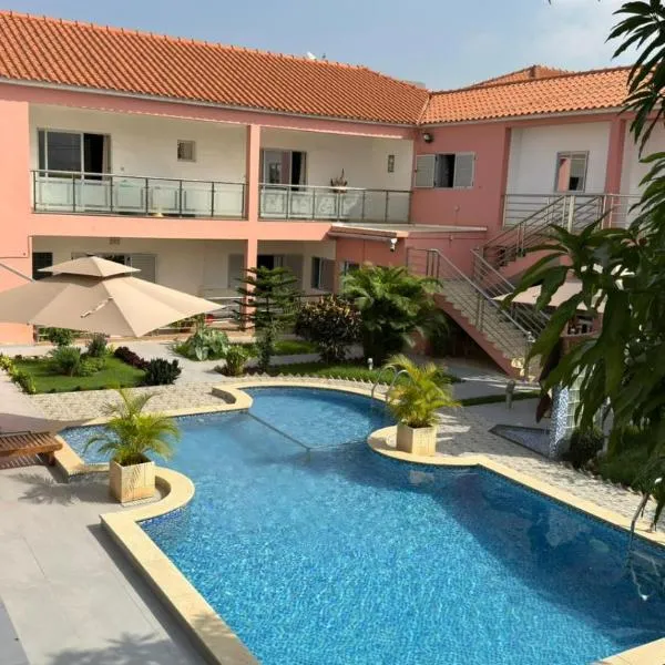 Residencial Ru-B, hotel in Luanda