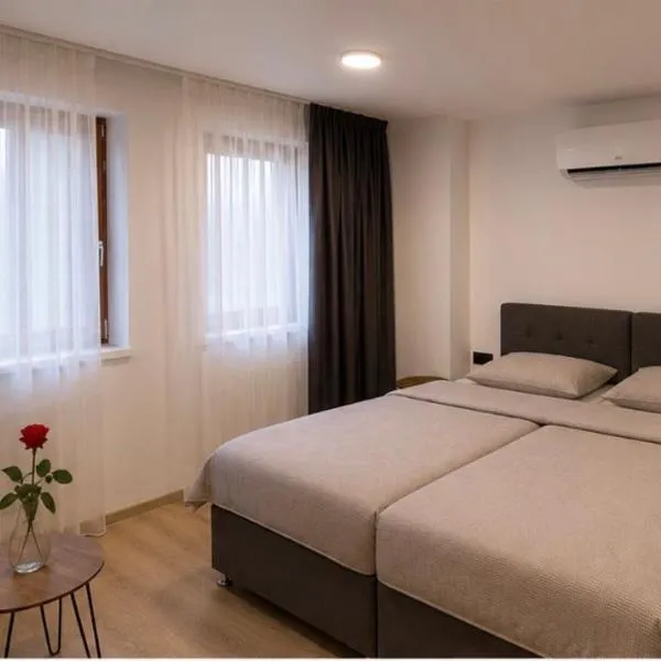 Rooms Aura Kanal, hotell i Kanal