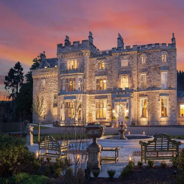 Crossbasket Castle Hotel & Restaurant, hotel v destinaci High Blantyre