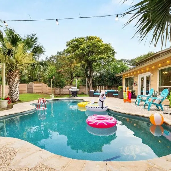 6BR Pool & Game Arcade Family Dog Friendly, hotel a San Antonio