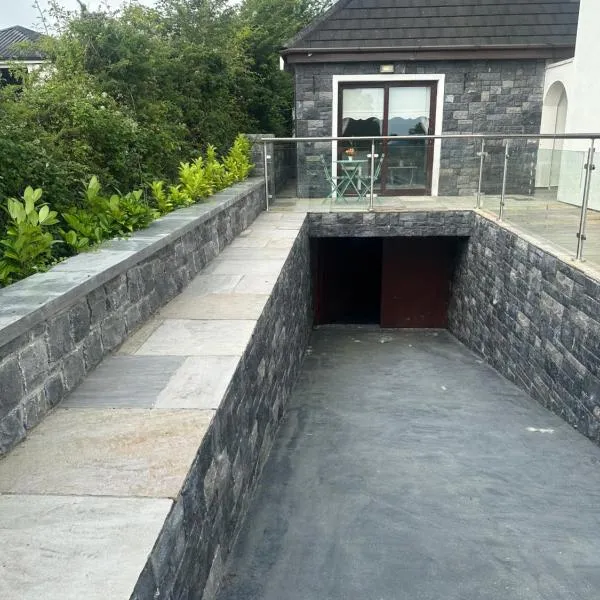 The River Nook, hotel din Termonbarry