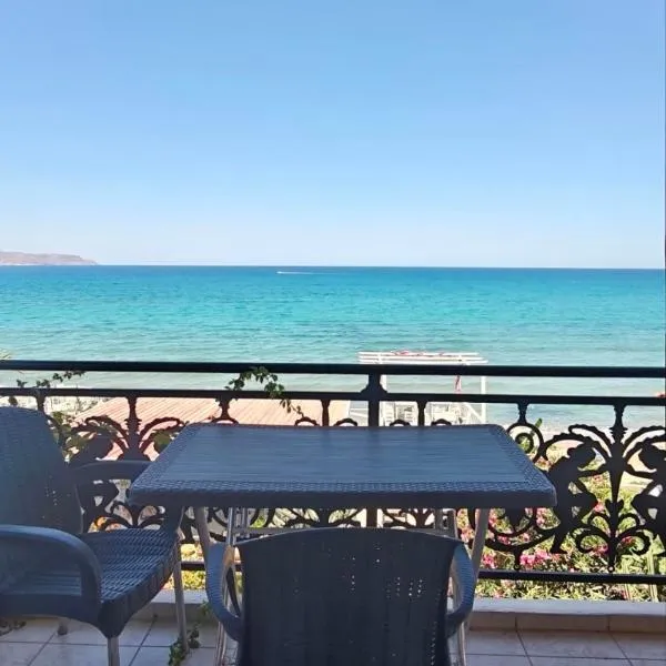 Akrogiali Rooms, hotel v destinaci Kalyves