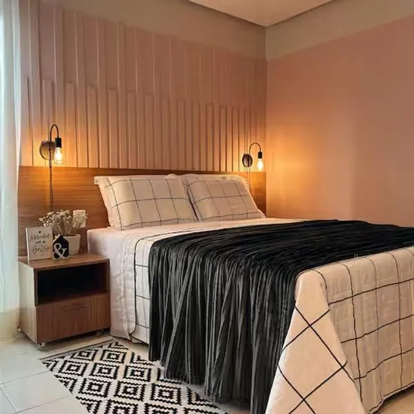 SUÍTE URBAN- Refúgio Moderno No Coração Da Cidade, hotel u gradu Gojanja