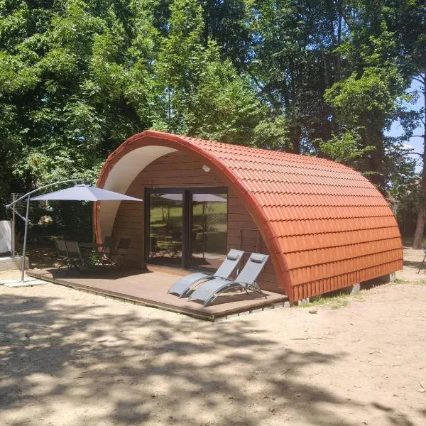 Ecolodge Insolite, hotel en La Bâtie-Montgascon