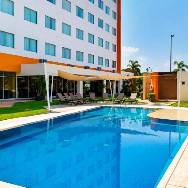 Hampton Inn & Suites by Hilton Paraiso, hôtel à Paraíso