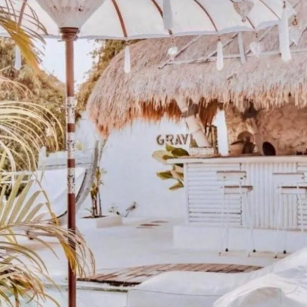 Gravity Eco Boutique Hotel - Adults Only, hotel di Uluwatu