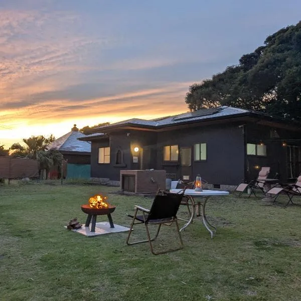 Viesnīca Big Island Base 一組限定の庭付き一棟貸し BBQ 焚き火 テントサウナ 最大6名 pilsētā Oshima