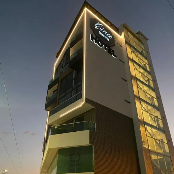 Hotel Cinco Monteria, hotel di Montería