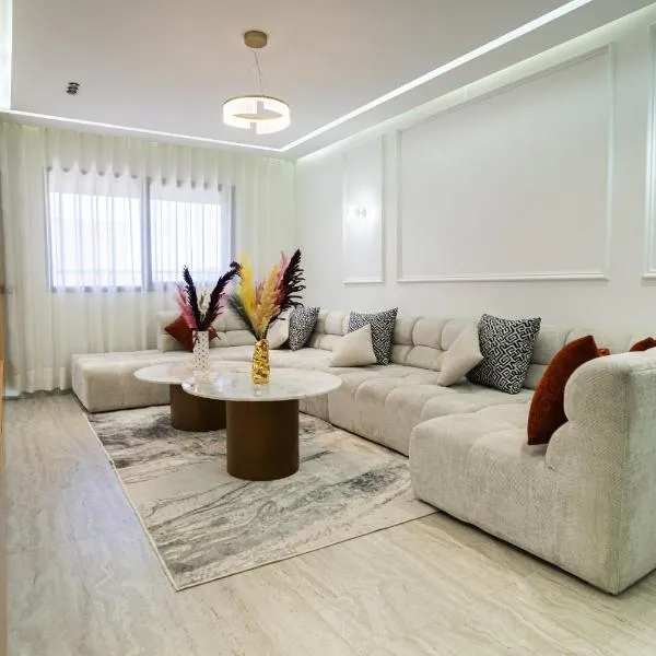 flora bay luxe, hotel in Agadir