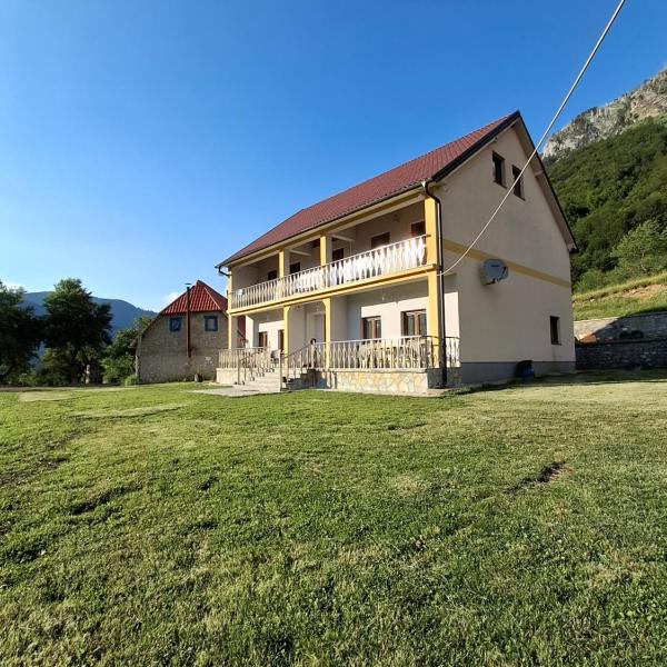 Guest House Trojani, Lëpushë