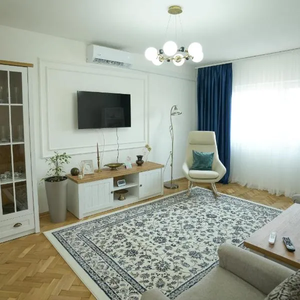 Ari's Arpartament, hotel sa Beiuş