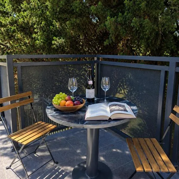 Apartmani Kuzman, Hotel in Ždrelac
