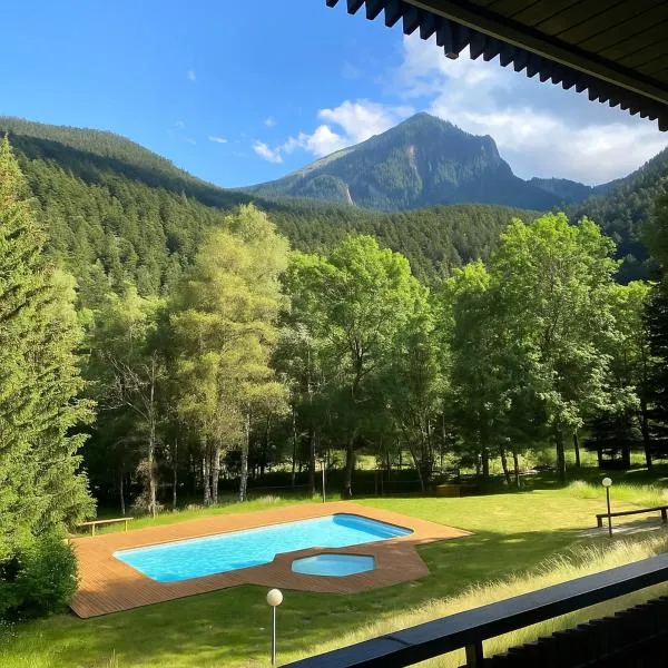 Hotel Els Avets, hotel u gradu 'Sorpe'