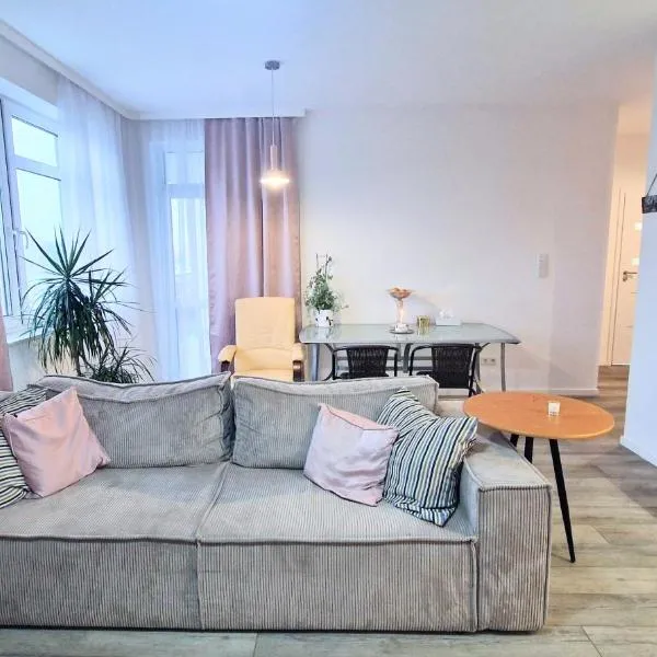 Townhouse Apartment in Green Ursynów with Parking 3 Room, готель