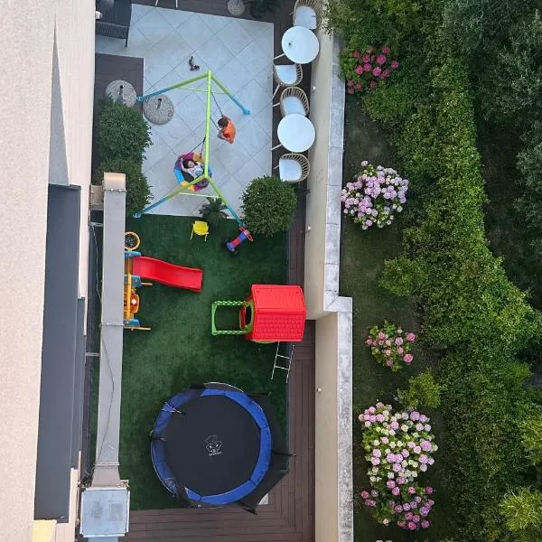 XIO Apartments, מלון בבאר