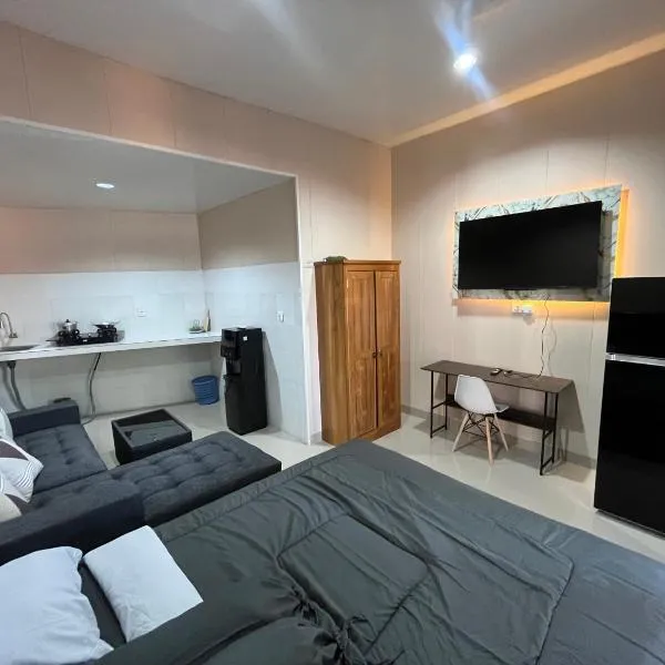 Santru home, hotel en Sanur