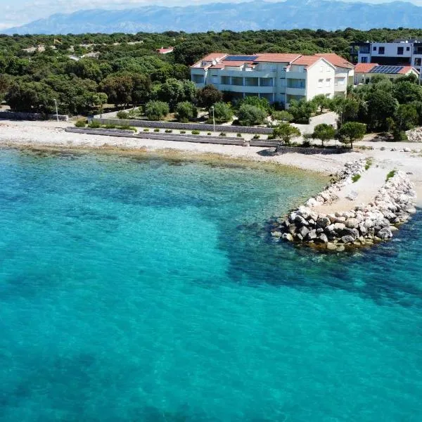 Lili Rose Mandre - Exclusive Family Apartments with Sea View, Just Steps from Beach – hotel w mieście Mandre