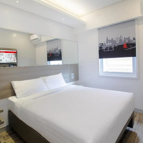 Red Planet BGC The Fort, hotel u Malini