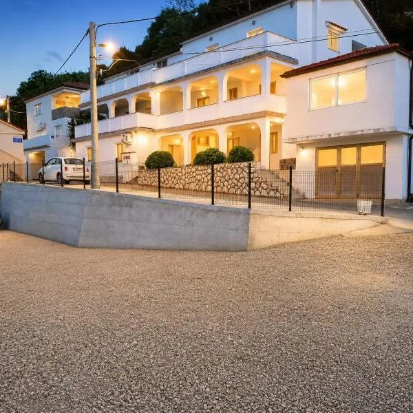 Apartments Marina, hotell sihtkohas Lopar