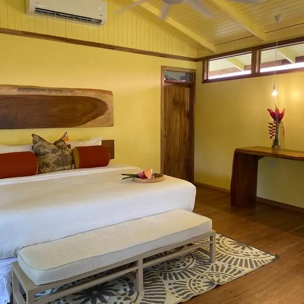 Mawamba Lodge, hôtel à Tortuguero