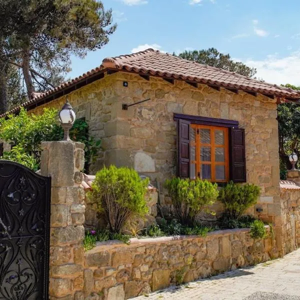 Mondovilla a charming villa in ancient Side near the theatre just 60 meters from the beach, hotel a Side