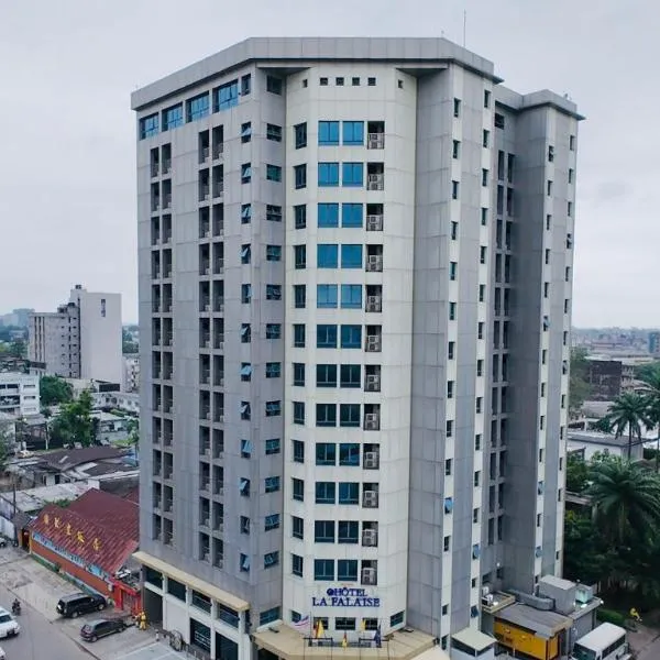 Hotel La Falaise Bonapriso, hotel sa Douala