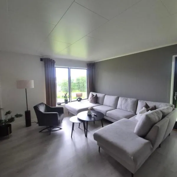 Senja Laukhella, hôtel à Senja