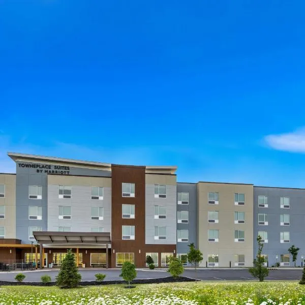 TownePlace Suites by Marriott Youngstown North, hotel en Girard