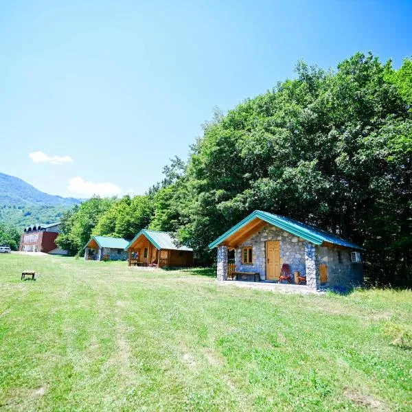 Cottages Serdar, hotell i Mojkovac
