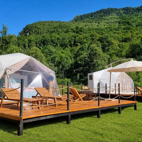 Sutjeska Glamping Domes, hotel di Tjentiste