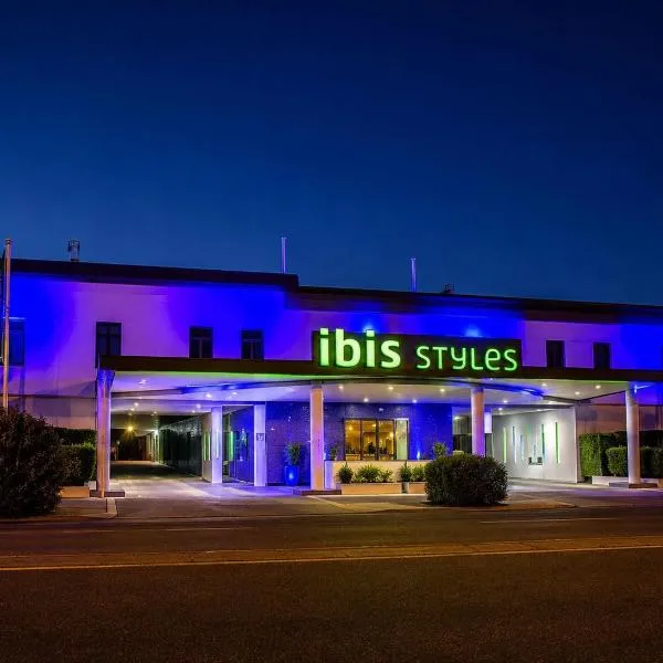 ibis Styles Broken Hill, hotel v mestu Broken Hill