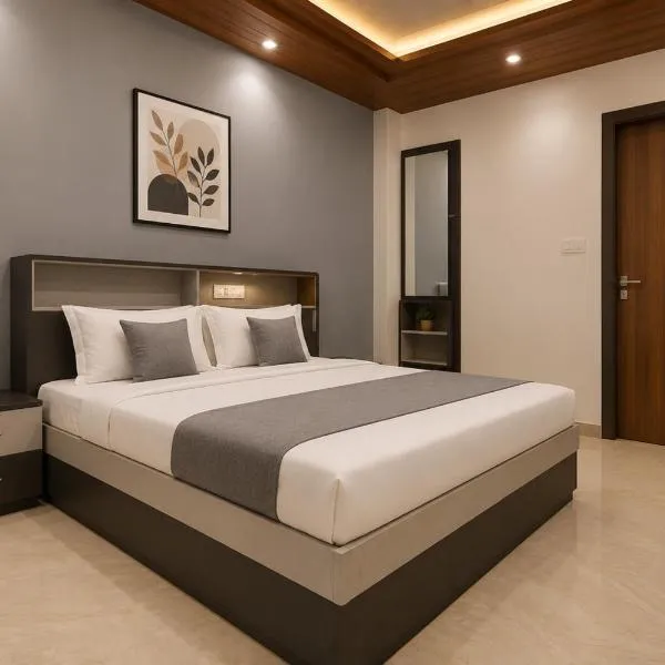 Hotel Crest Inn Near Bombay & Medanta Hospital & Dhirubhai Ambani Hospital, hotel a Indore