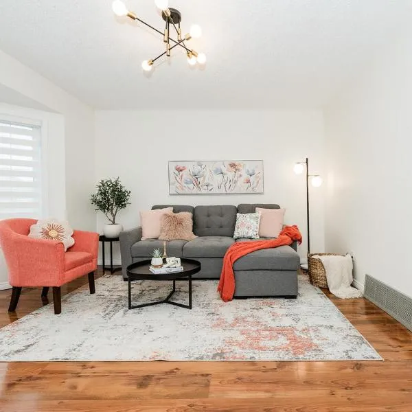 Fabulous Home-King bed-Easy Access to EVERyTHING!, hotel din Edmonton