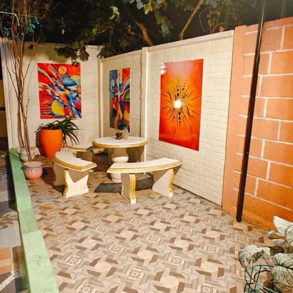 Viesnīca Farmhouse stay, Trisha's pilsētā Yelahanka