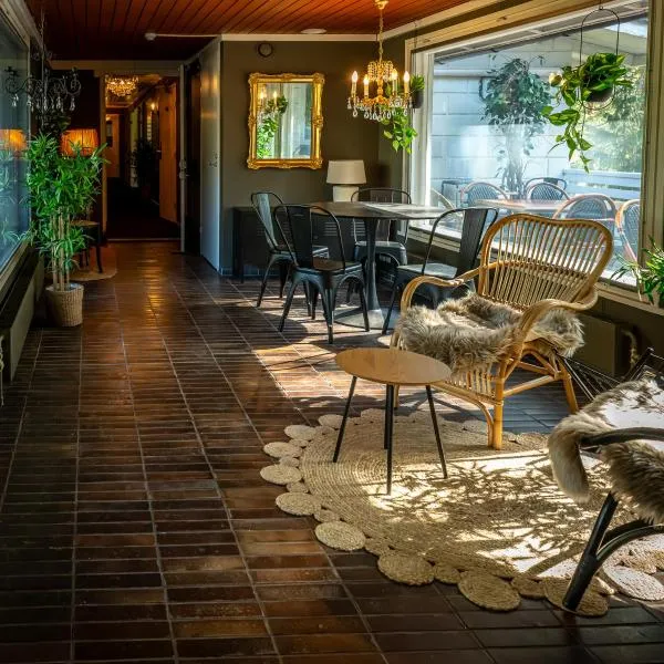 Sveitsin Maja, hotel em Hyvinkää