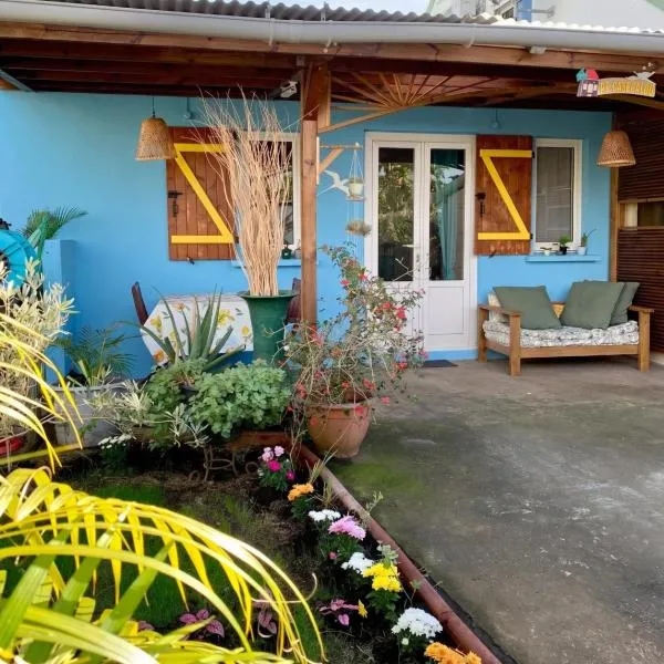 Maison charmante à Bras-Panon avec piscine et jardin, hotell i Bras-Panon