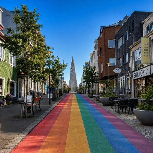 Skolo Rainbow Street Apartments, hotel in Reykjavík