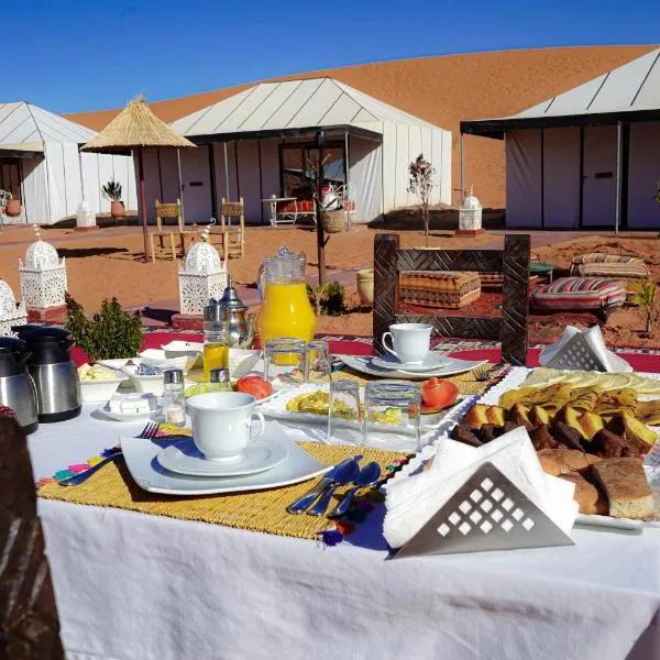 Aladdin merzouga camp, hotell i Merzouga