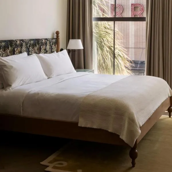 The Nickel Hotel, hotel a Charleston