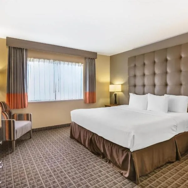 Best Western Plus Scottsdale Thunderbird Suites, hotell i Scottsdale