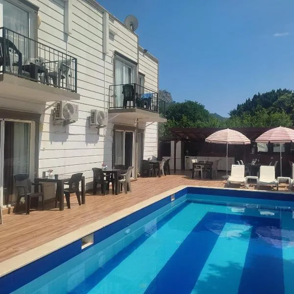 Garden Prizma Rooms&Aparts, hotell i Kemer