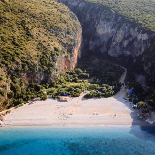 Gjipe eco campground 2, hôtel à Ilias