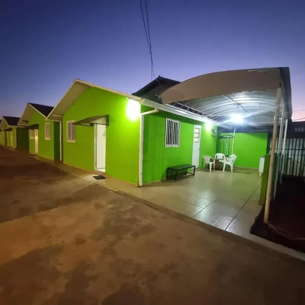Condomínio Gold, hotelli kohteessa Três Lagoas