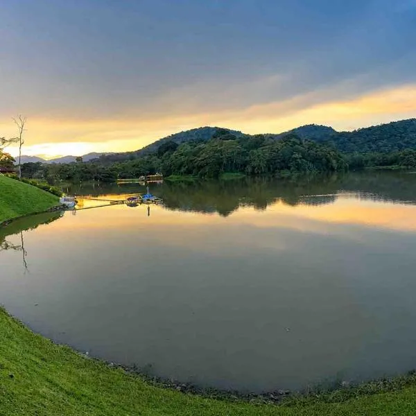 Greater Aman에 위치한 호텔 Denbi Eco Lodge