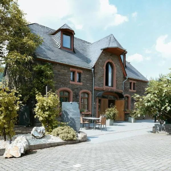 Altes Kelterhaus & Plein Hotel by Markus Plein, hotel in Wintrich